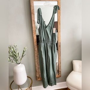 Universal Thread Tie strap Linen jumpsuit